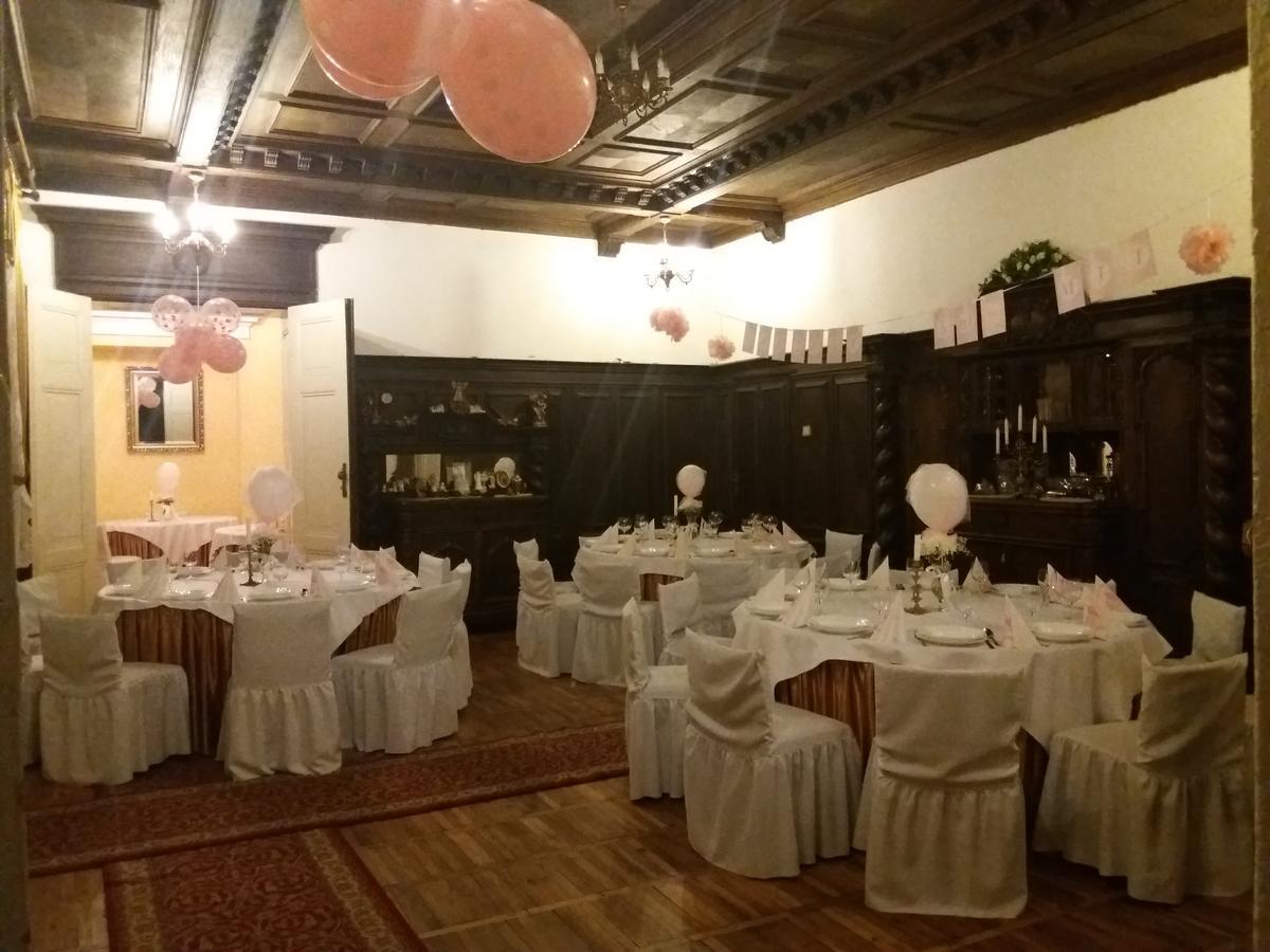Agroturystyka "Palac W Janowie" Екстериор снимка